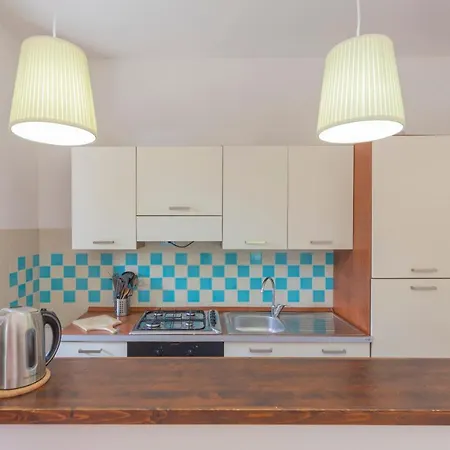 Apartment Quintavalle By Helloelba